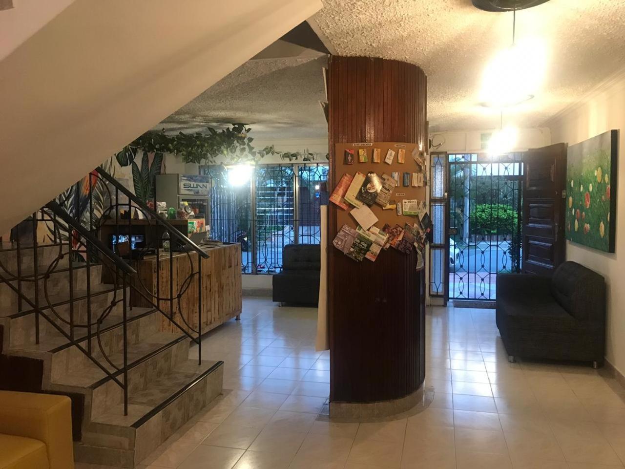 Hostal Casa Paraiso 麦德林 外观 照片